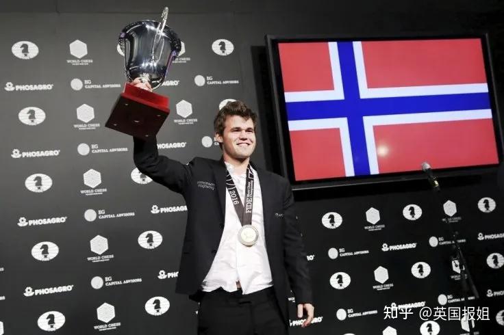 阿扎伦卡爆冷击败美国队，赛事规则更新引爆全场！